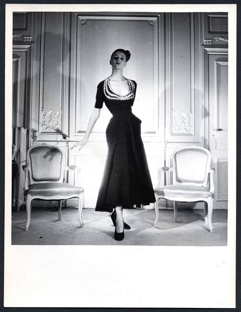 christian dior simbolo|1947 Christian Dior new look.